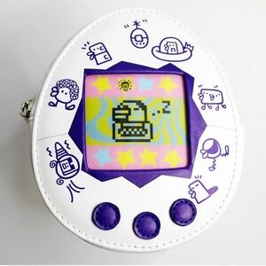 Tamagotchi Coin Purse White